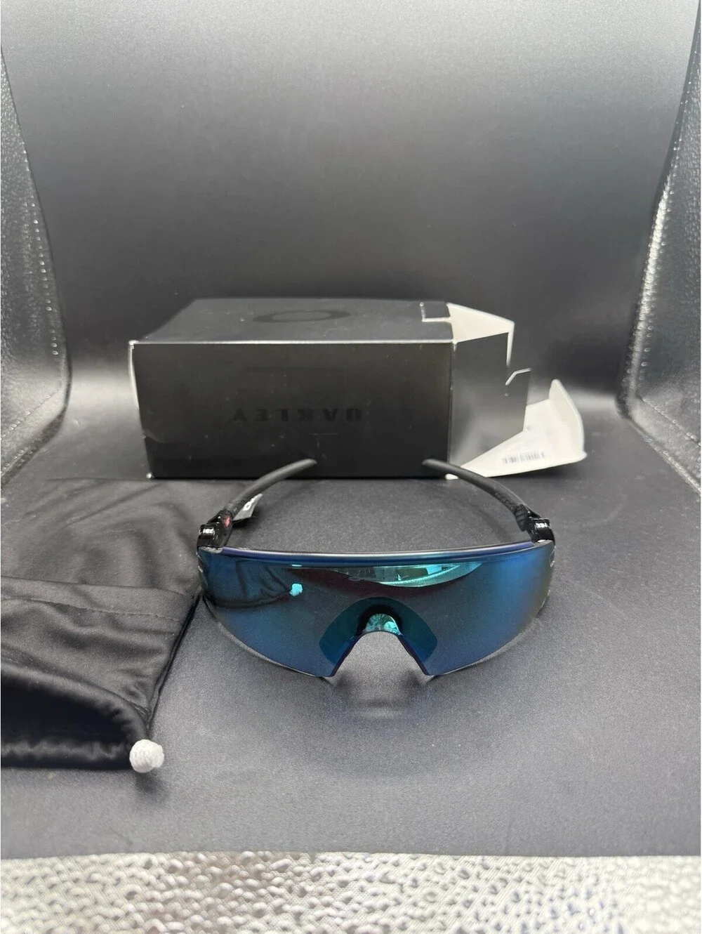 Oakley Kato X Polished Black/Prizm Sapphire Iridium Lenses OO9475-0349
